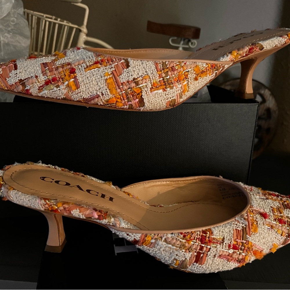 Coach Renn tweed kitten heel
